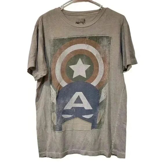 Captain America Marvel Comics Men's Distressed Ivory Cotton Knit - Picture 1 of 4